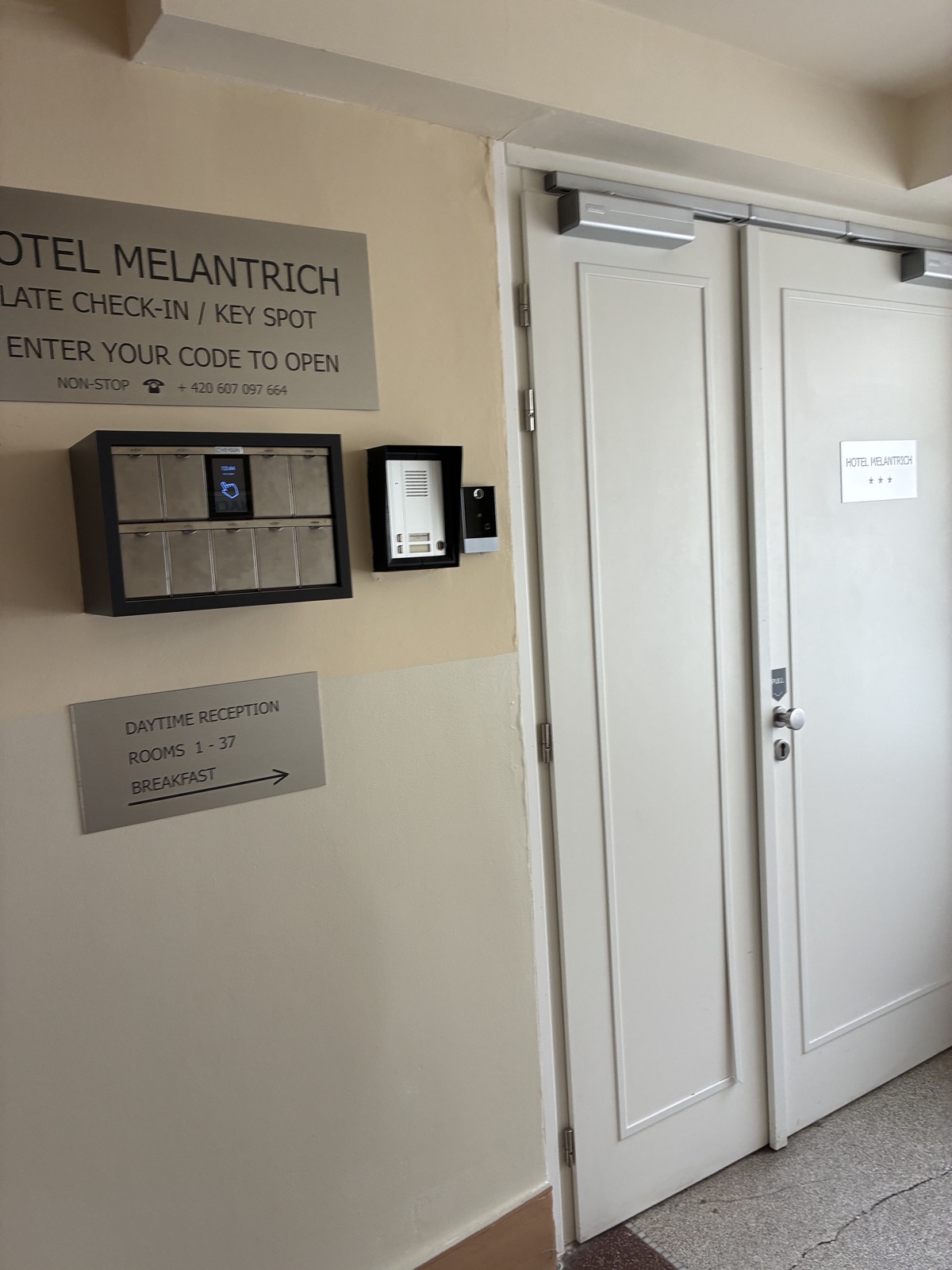 Key Spot and the white door to rooms 1 to 37